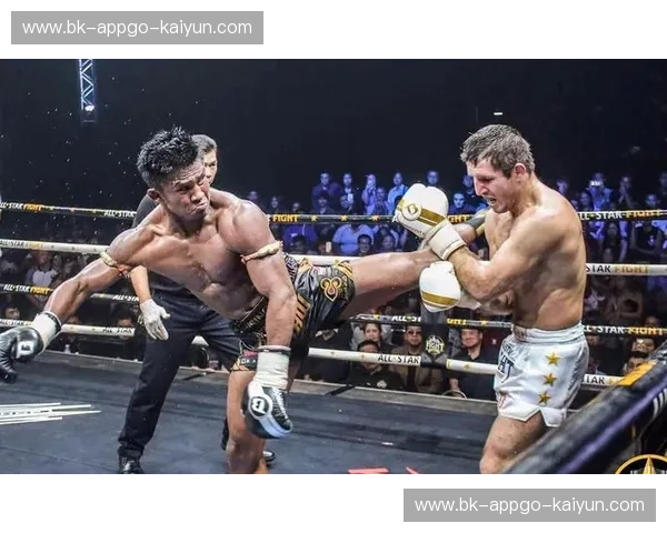 伤病泰拳：从疼痛到重生的擂台疗愈